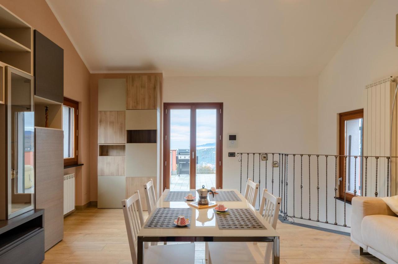 Апартаменты Altido Splendid Flat With Terrace & Magnificent View Breccanecca Экстерьер фото