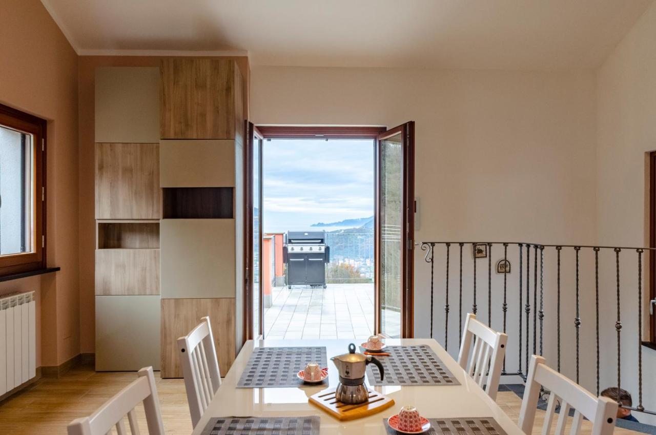 Апартаменты Altido Splendid Flat With Terrace & Magnificent View Breccanecca Экстерьер фото