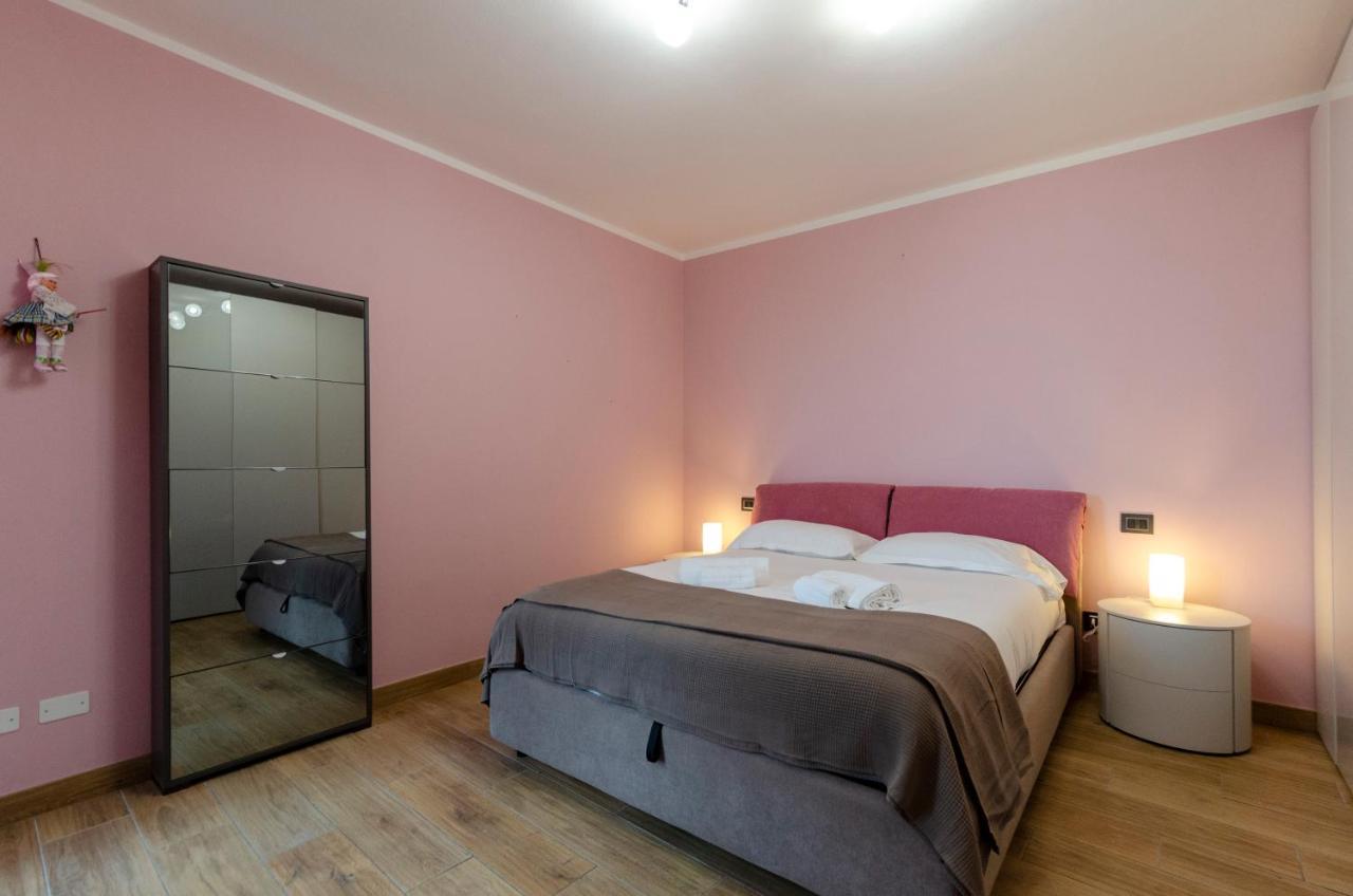 Апартаменты Altido Splendid Flat With Terrace & Magnificent View Breccanecca Экстерьер фото